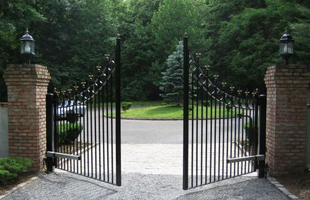 Vastu for Entrance Gate